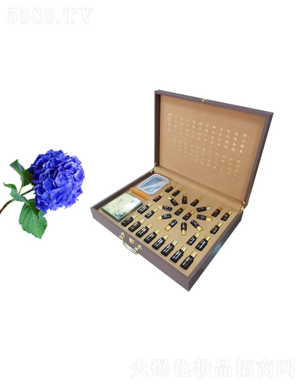 �V�ݷ������yƷ���޹�˾���a(ch��n)���ޏ�(f��)�B(y��ng)����