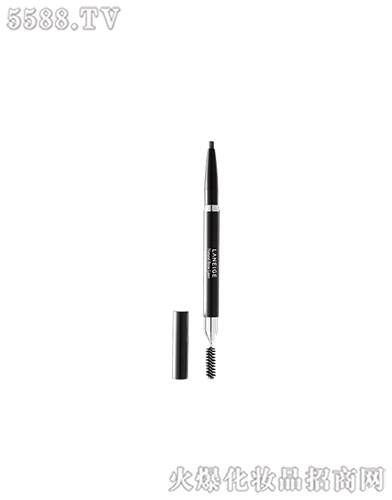 �����򻯊yƷ���Ϻ������޹�˾���m֥�Ȳʕr(sh��)����Ȼü�P