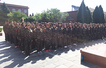 挑戰(zhàn)極限，向軍事標(biāo)準(zhǔn)看齊！