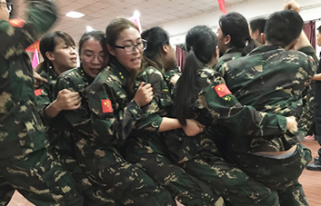 身體的疲憊，我們能夠堅持，只因為夢想和希望在前方！