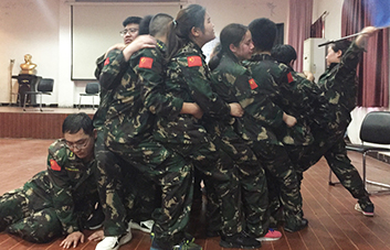 團結(jié)一致，同心同德。