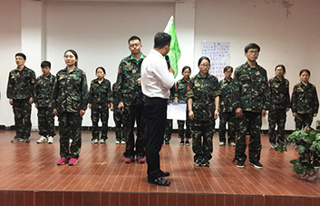 商場如戰(zhàn)場，輸贏皆有之！敢作敢當(dāng)無愧于心！