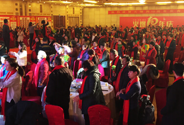 ����M(m��n)���F(tu��n)�A��(li��n)�g�����x�𱬾W(w��ng)��λ���L(zh��ng)����֧����