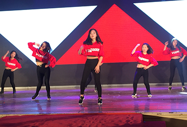 �]���𱬣����(d��ng)�ഺ��ʳƷ�W(w��ng)�����(d��ng)�ഺ��������`����